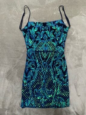 Windsor Kaylie Blue & Green Sequin Mini Dress Party Homecoming Open Back Size Sm
